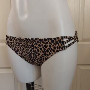 Victoria's Secret The Strappy Cheeky leopard print bikini bottom sz L